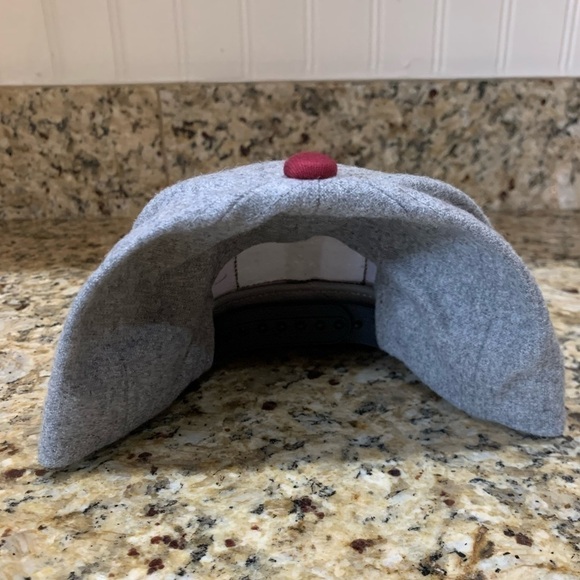 Tyke & Co Infant SnapBack Baseball Hat (6 Months- 3 Years) Grey And Red - Picture 3 of 5